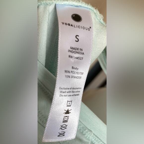 Yogalicious | Women's Gym Yoga Activewear Open Back Sleeveless Tank Top | Small - Picture 3 of 3